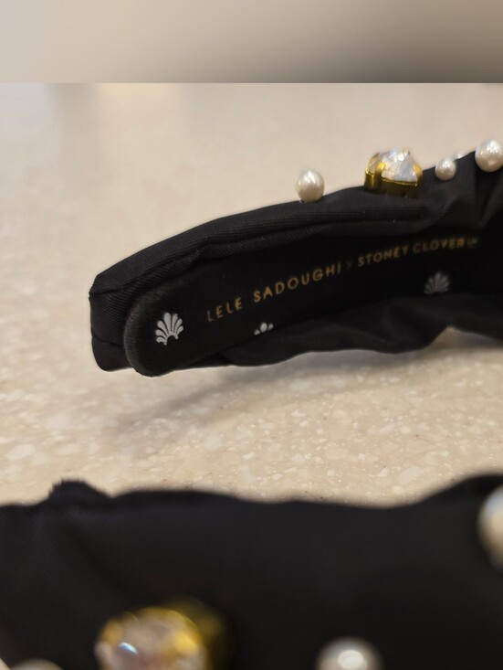 ? LELE SADOUGHI X Stoney Clover Lane Noir Heart Crystal & Pearl Headband SCL